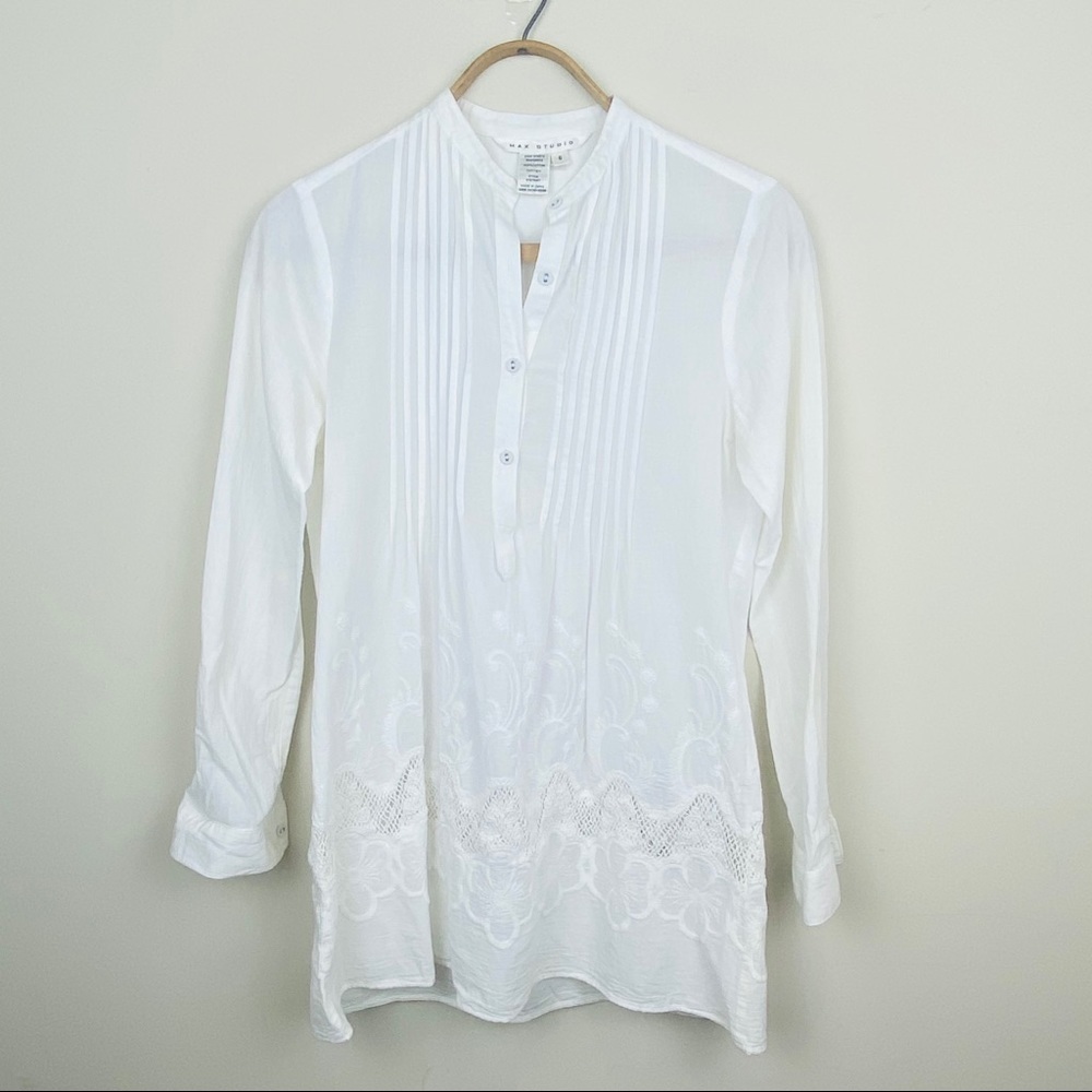 Max Studio || Tunic Pull-Over with Tuxedo Lines
